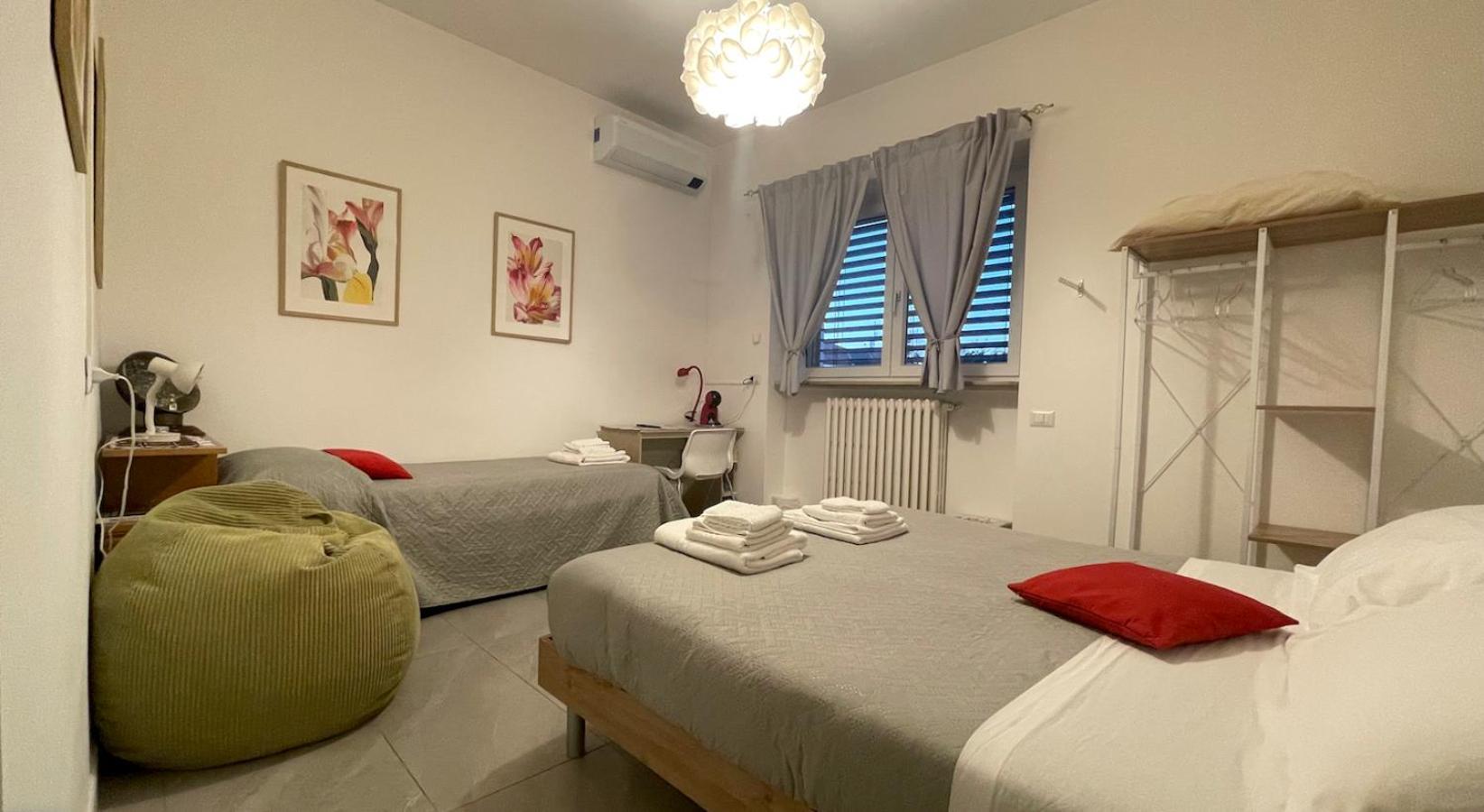 Domus 190 Rooms Варезе Экстерьер фото